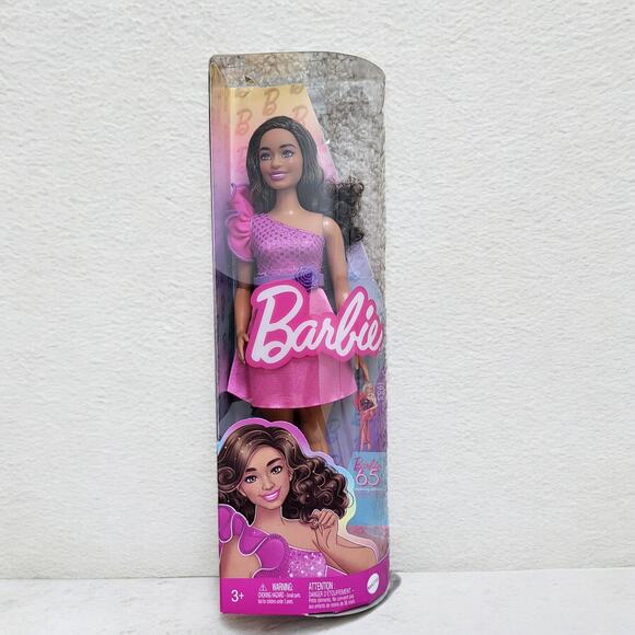 Barbie Fashionistas Doll #222 Golden Dream Barbie - Picture 2 of 4